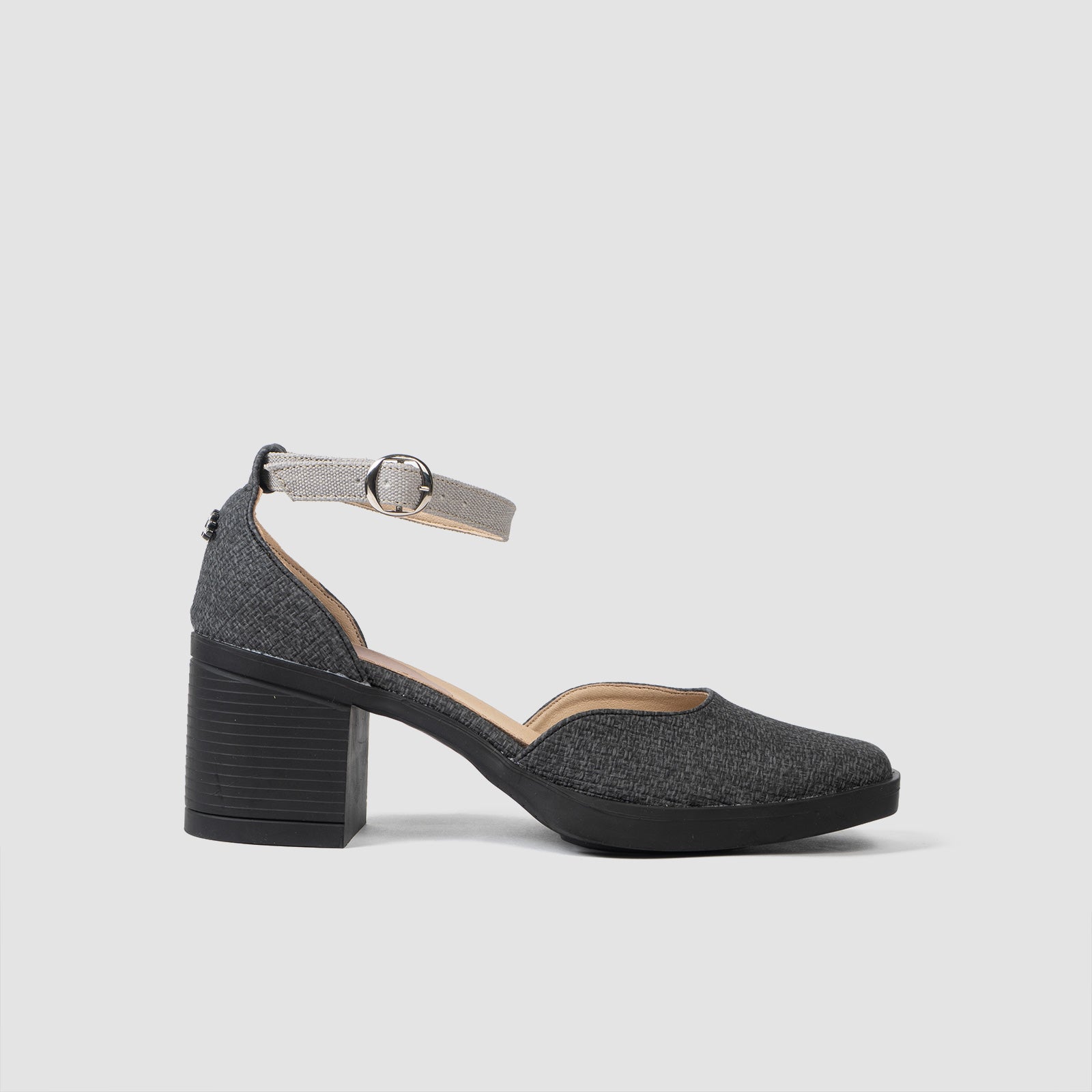 Tacón Cuadrado Negro