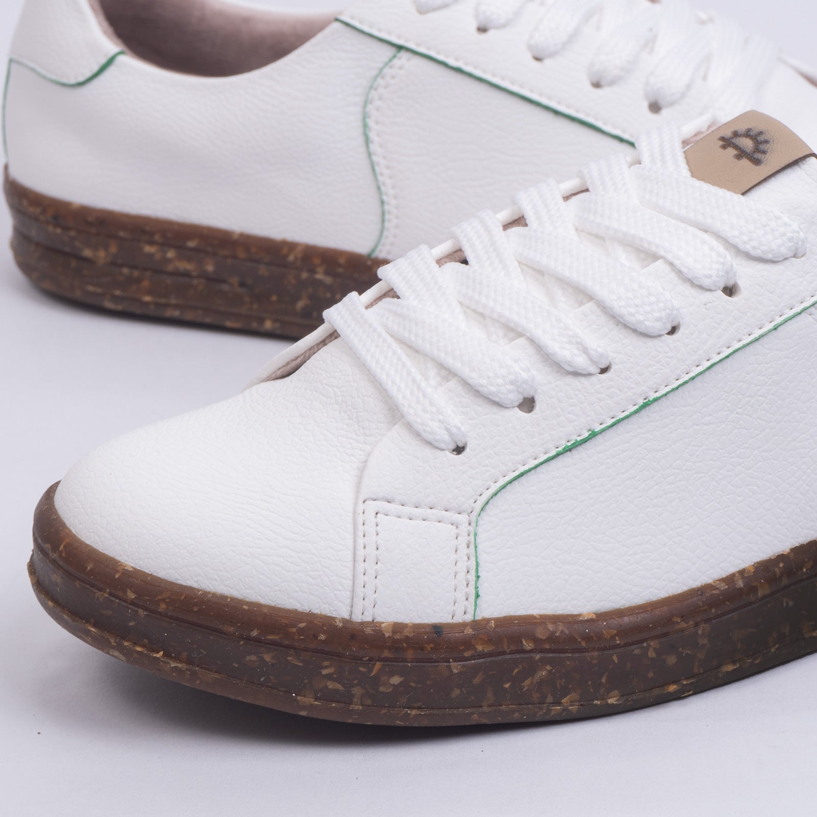 Tenis Raices Blanco cantos verde