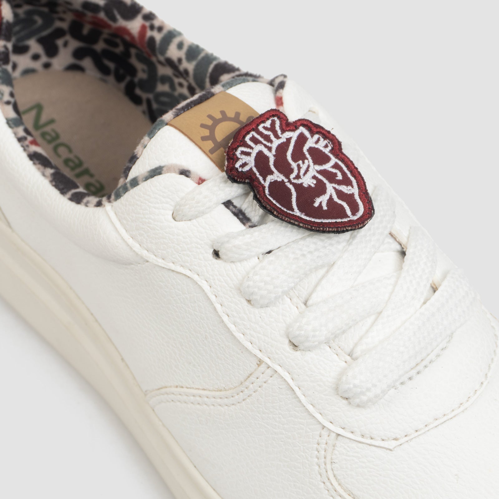 Tenis Con Amor Blanco