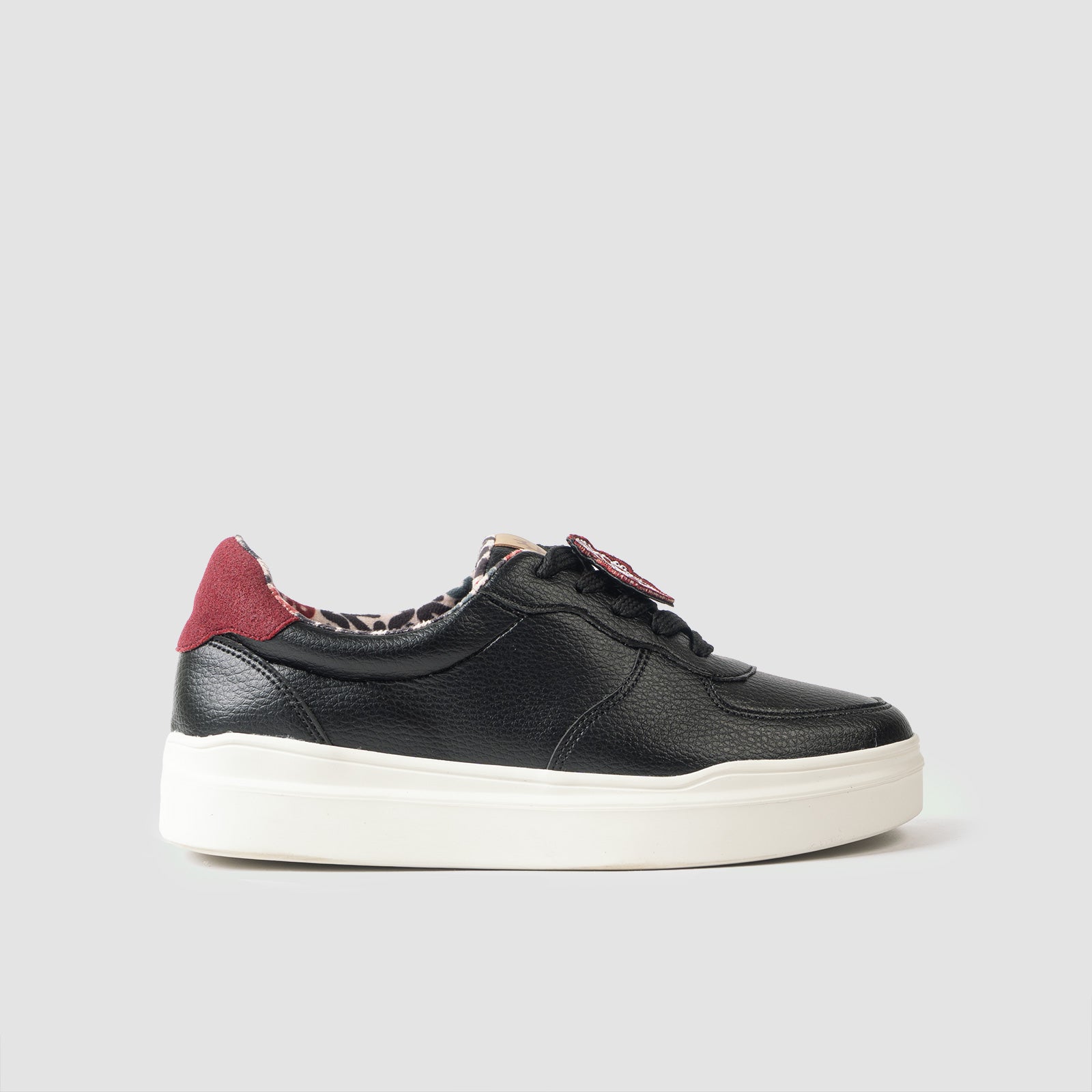 Tenis Con Amor Negro