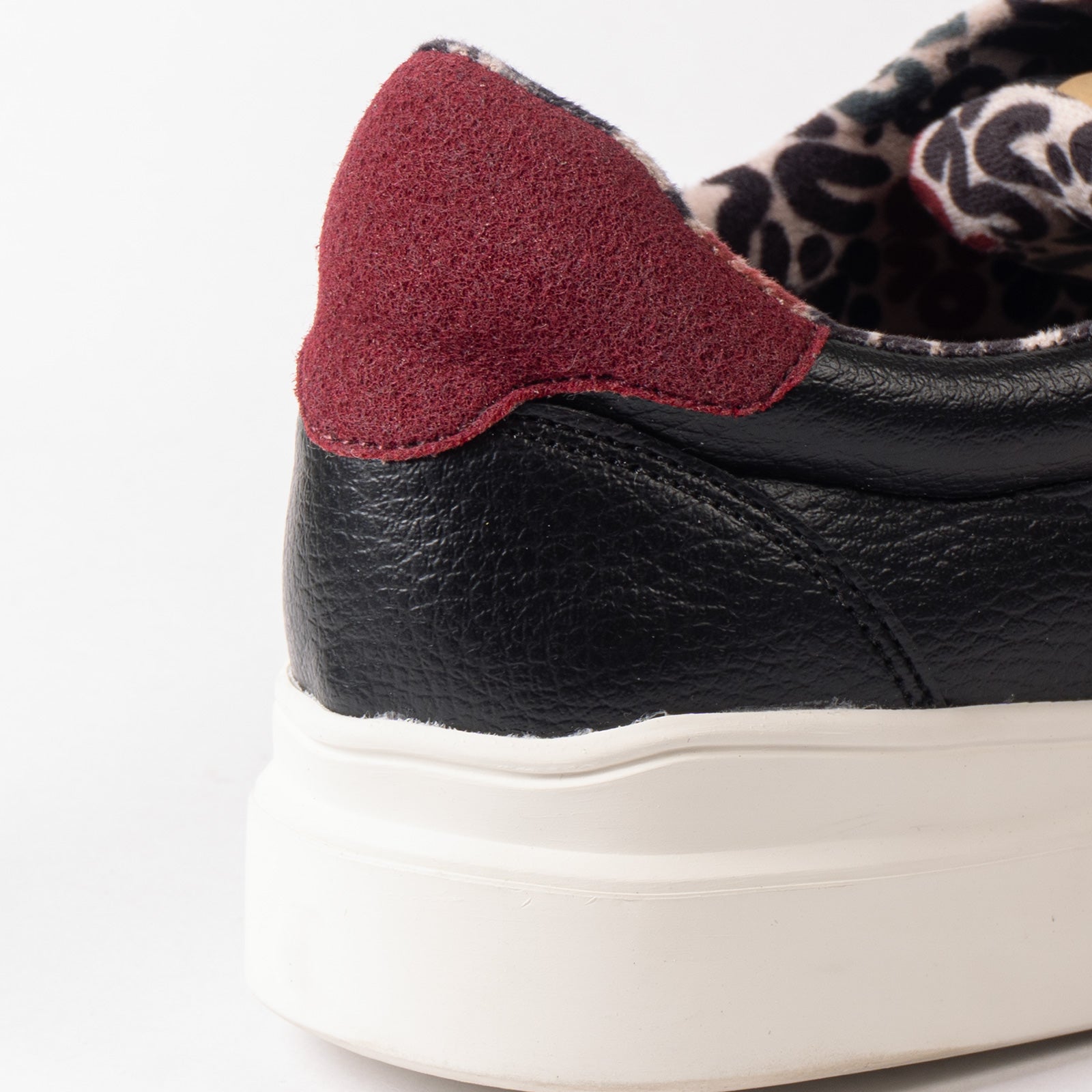 Tenis Con Amor Negro