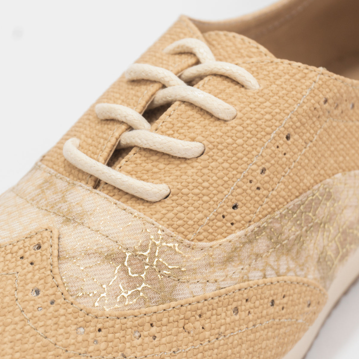 Oxford Esenciales Camel